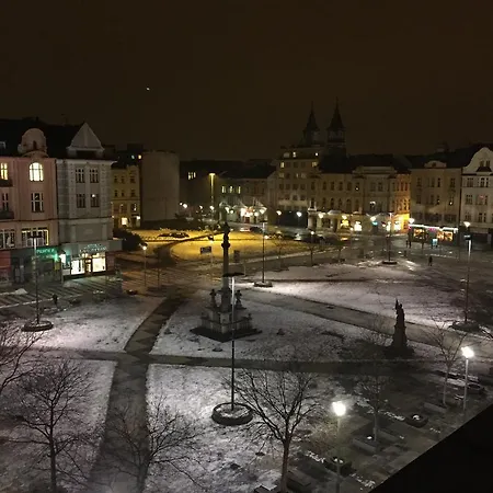 - Masarykovo Náměstí