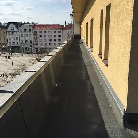 - Masarykovo Náměstí